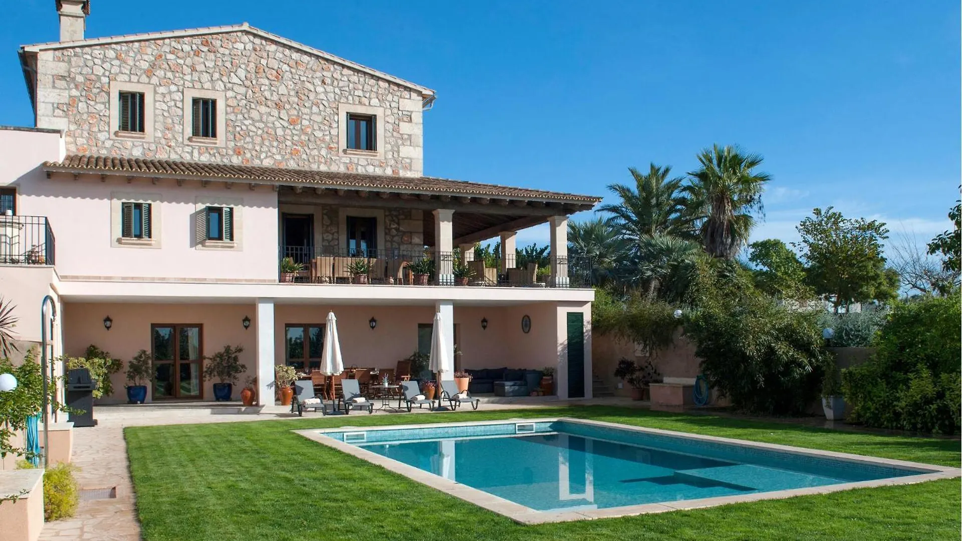 Amazing Home In Manacor With Swimming Pool España